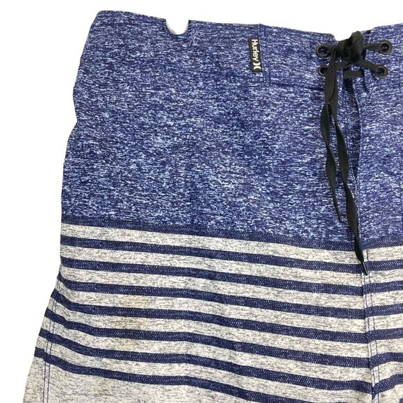 Hurley Men’s Stripe Shorts Beach Ocean Surf Polyester Sz 30 Blue Grey Drawstring - Picture 3 of 11